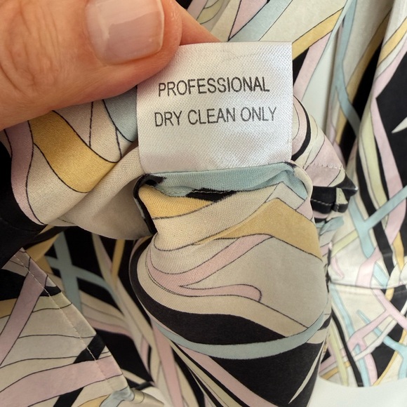 St. John abstract geometric silk blend blouse shirt - Picture 6 of 6